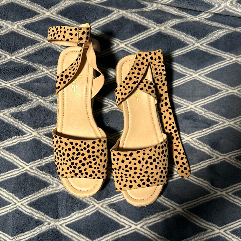Animal print platform sandals